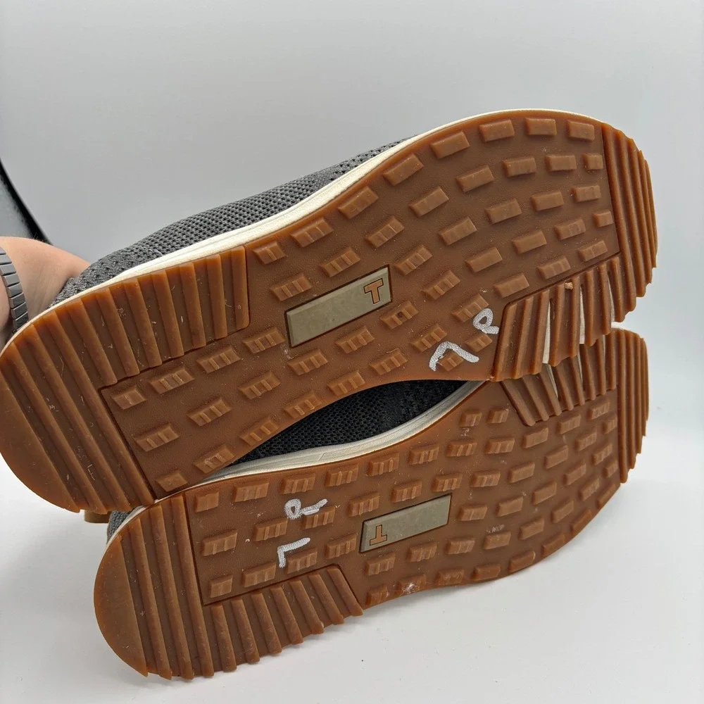True Linkswear‎ Knit II Golf Shoes Mens Sz M12 Gray Spandex Knit Sneakers